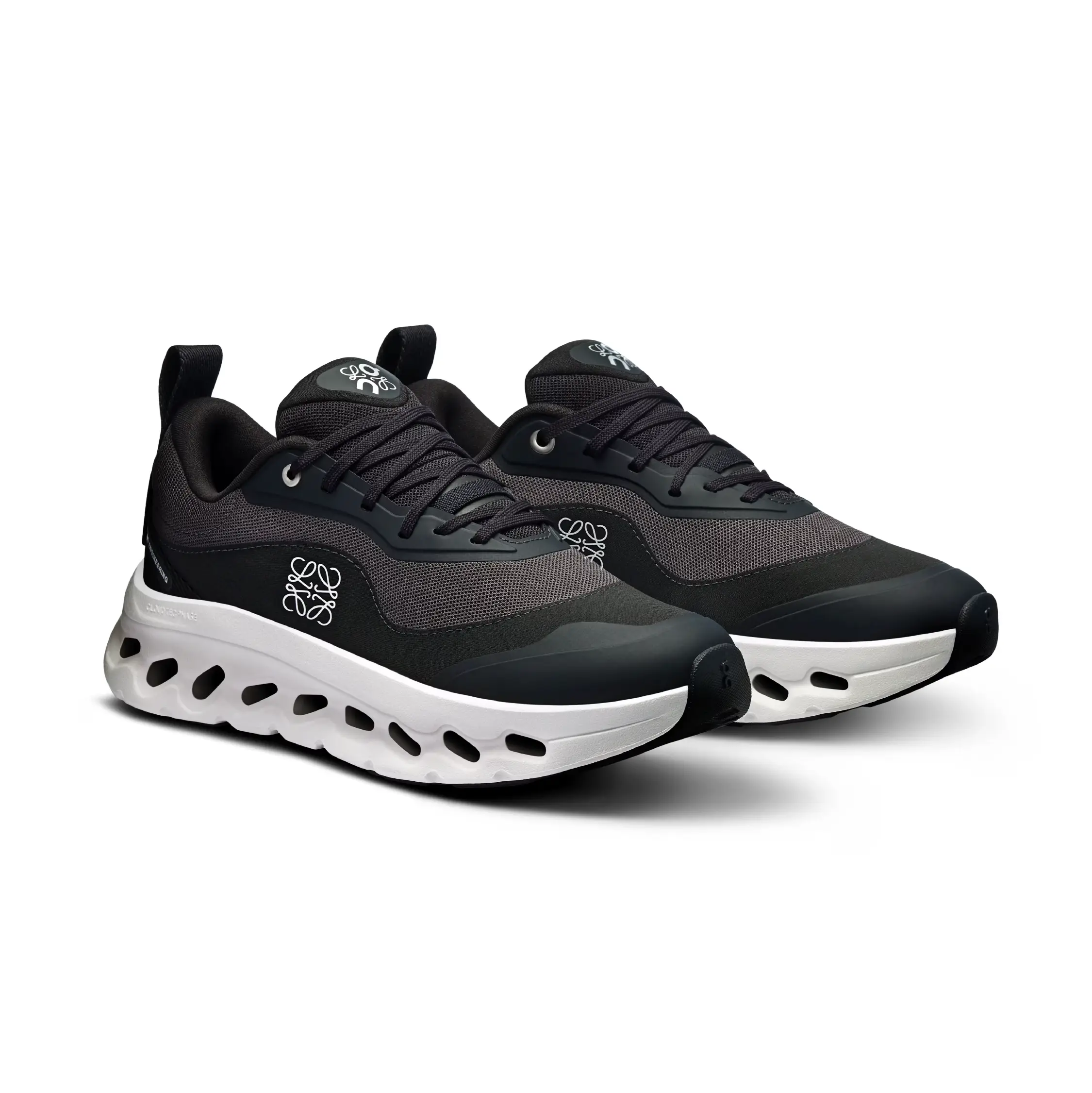 loewe x on cloudtilt 2.0 black white 06 loewe x on cloudtilt 2.0 black white 06
