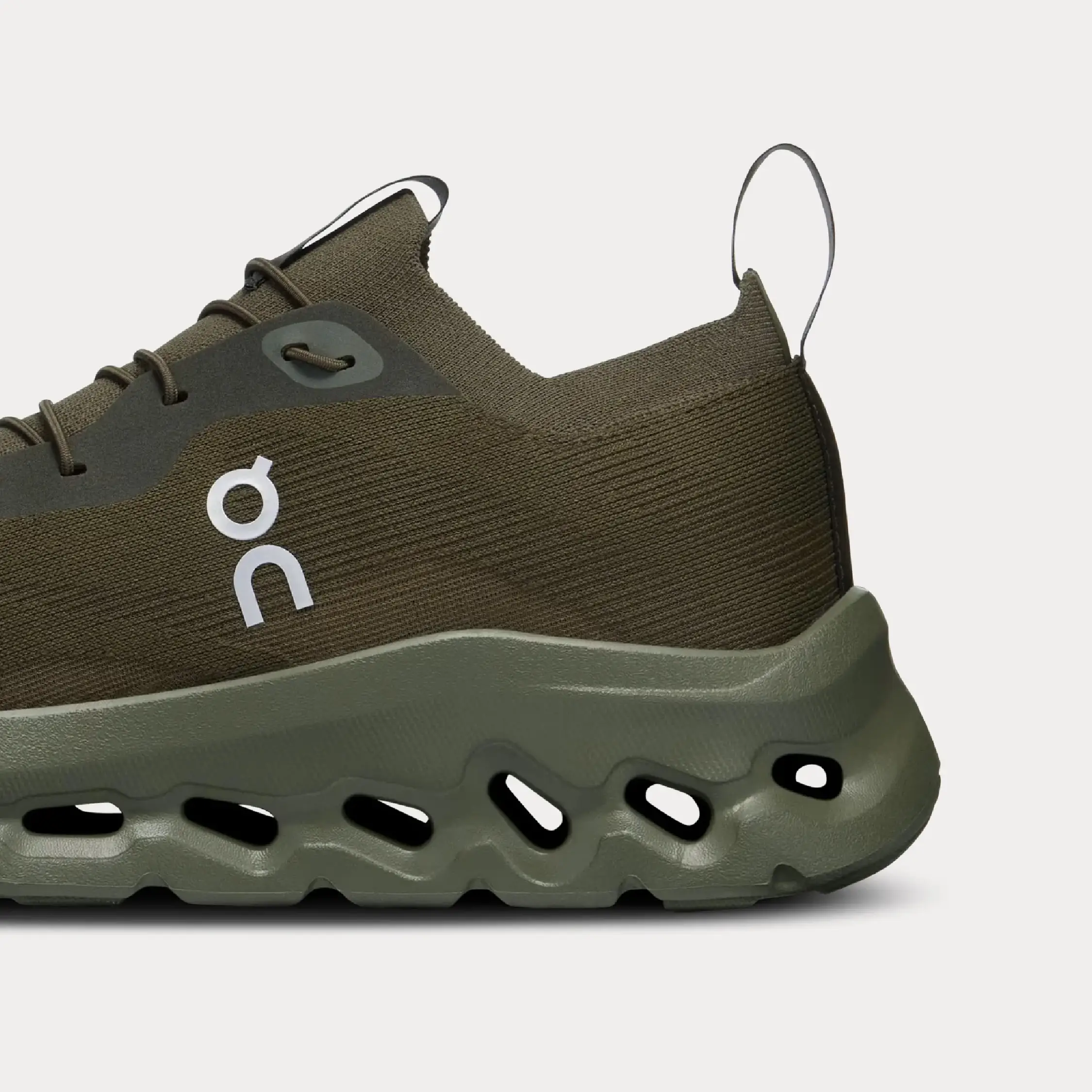 loewe x on cloudtilt khaki green 05 loewe x on cloudtilt khaki green 05
